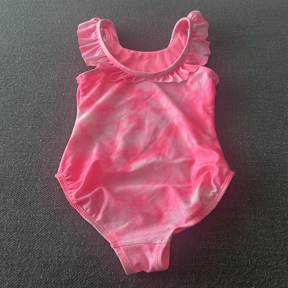 XS Gap Bathing Suit - Picture 2 of 3